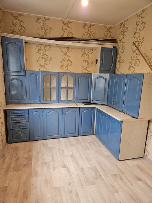 Продам кухонны гарнитур