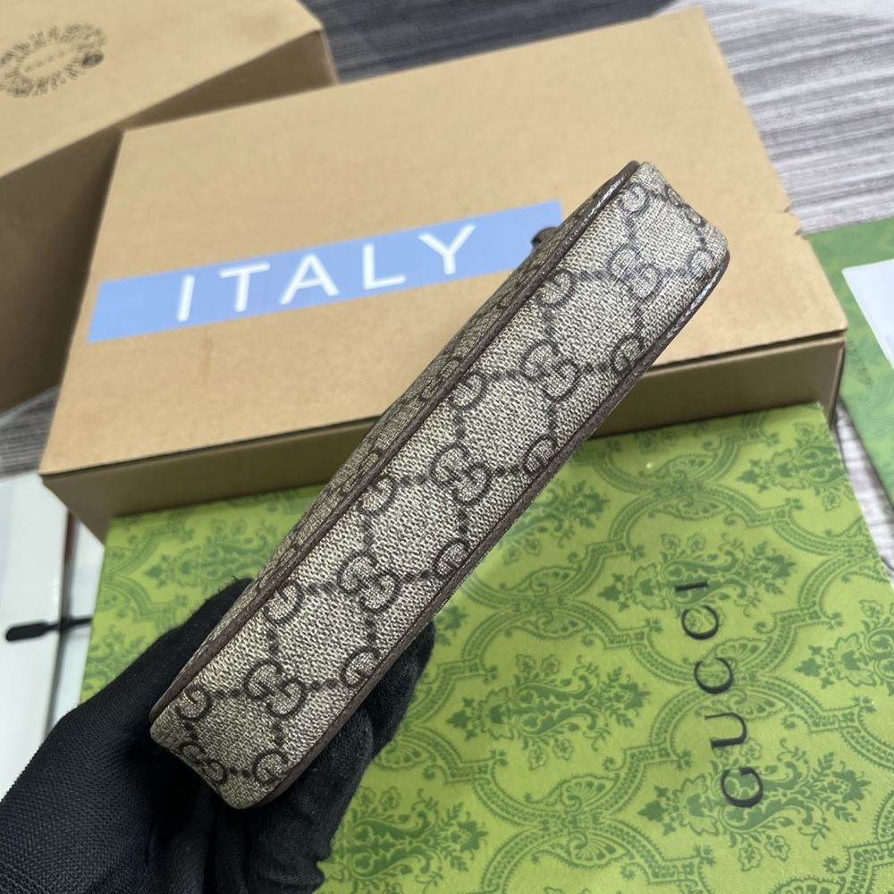 Gucci чанта естествена кожа