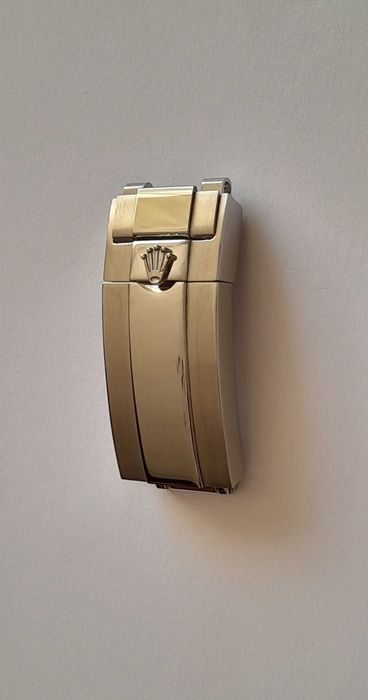 Inchizatoare Rolex argintie si galbena, calitate Premium.