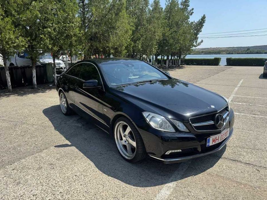 Mercedes Benz E Class Coupe 220 Cdi