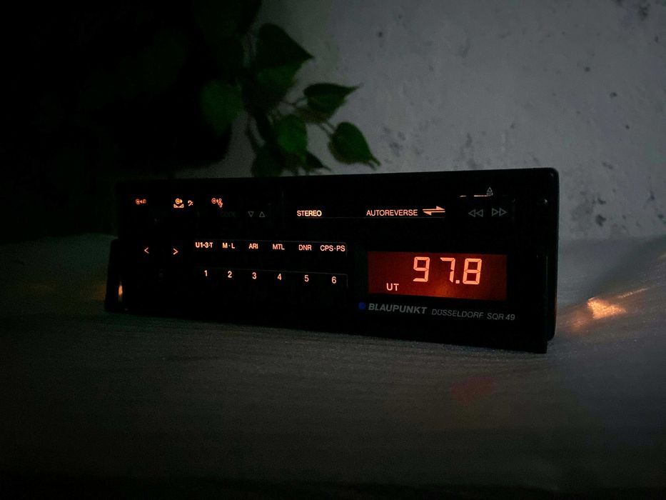 Колекционерски радио касетофон Blaupunkt dusseldorf sqr49