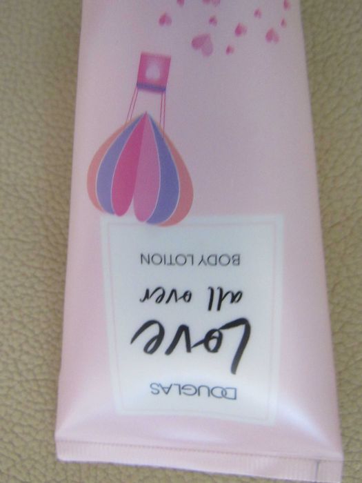 Douglas- Love all over-лосион за тяло,нов, 80 ml