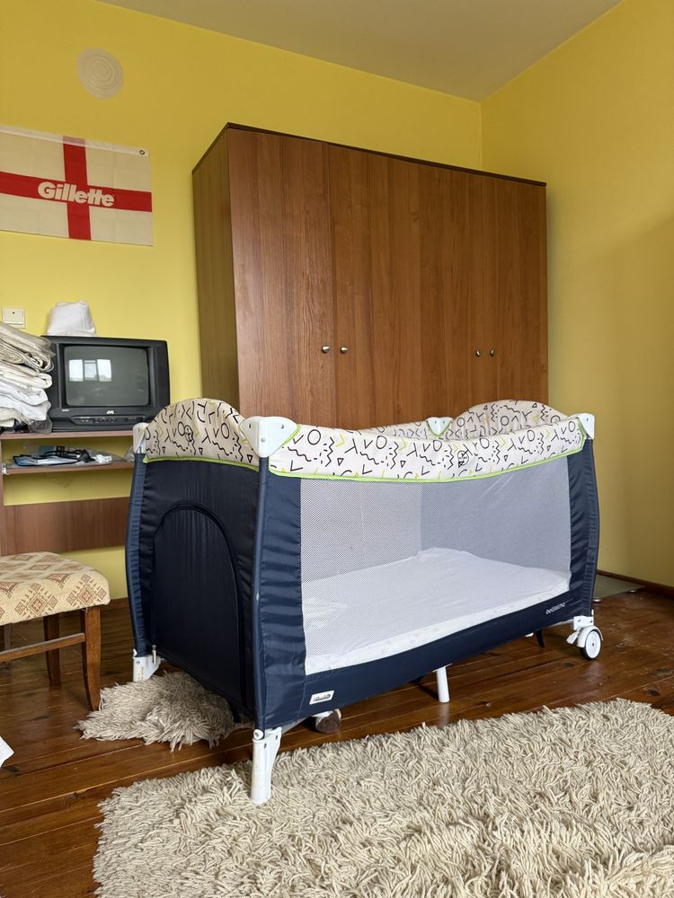 детски лиген със стойка + проходилка + 2 легла