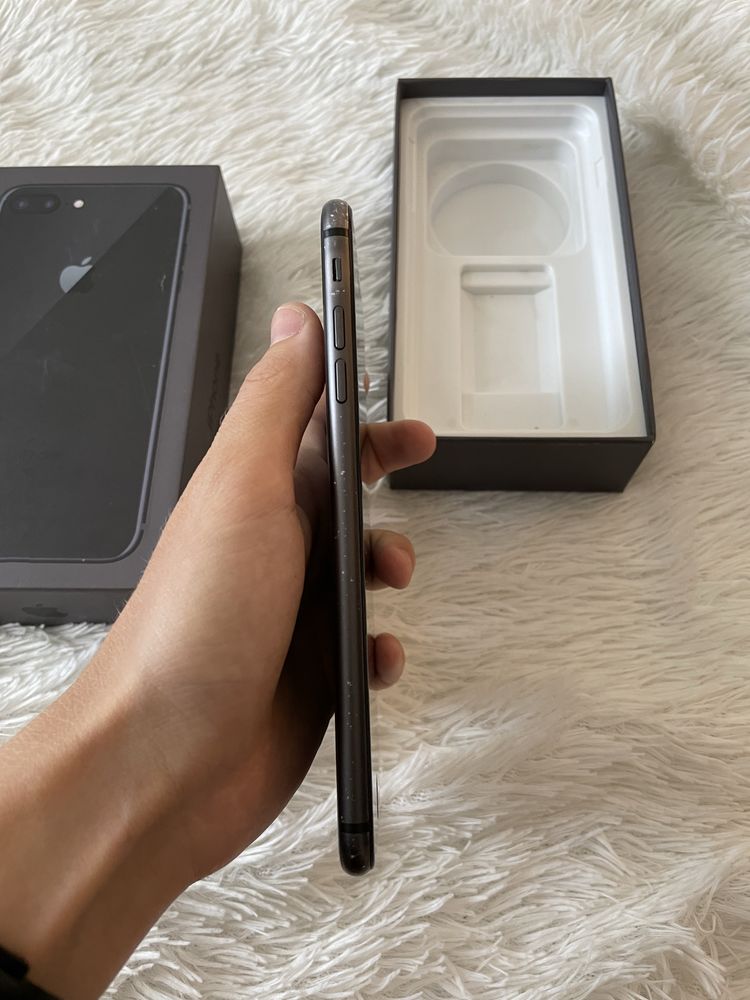 iPhone 8 plus, 256gb, 74%