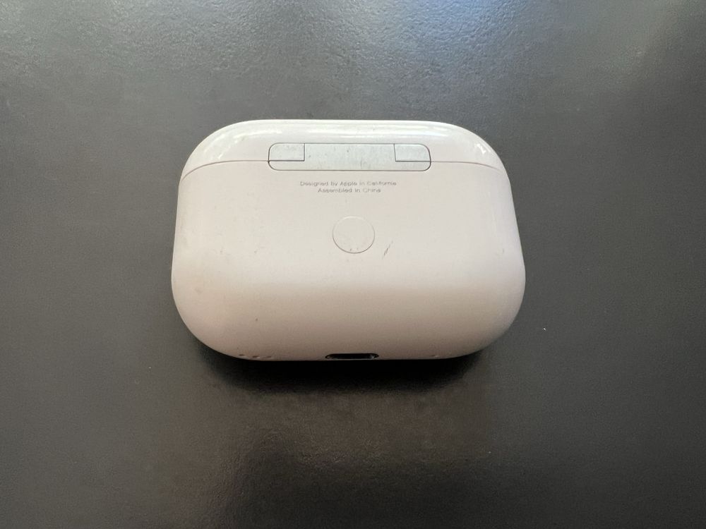 Продавам Apple AirPods Pro