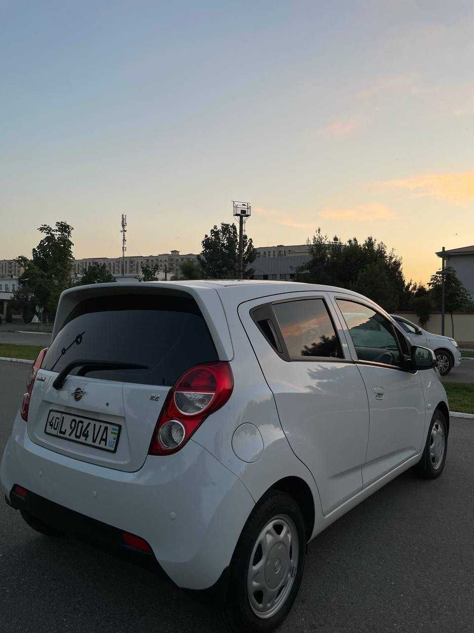 Spark Автомат 3 позиция. 2020 йил. 40 500 км юрган.