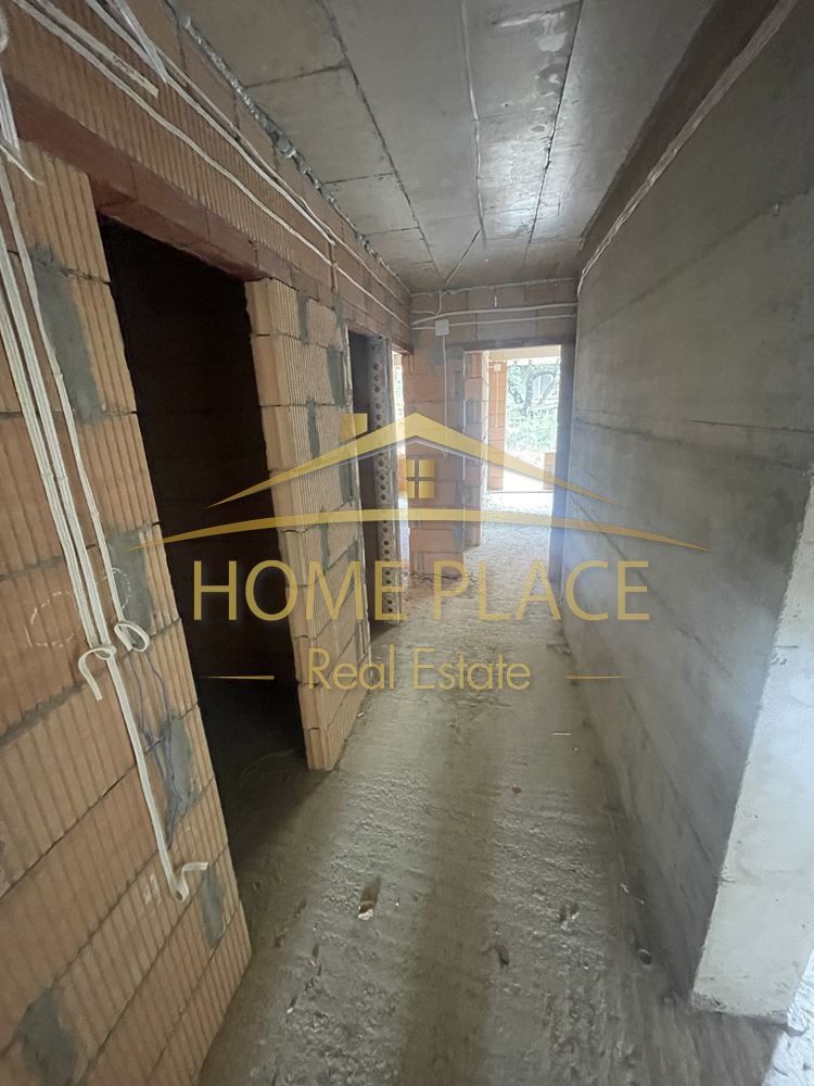 Продава се Тристаен апартамент в Варна, Левски - 99 кв.м за 1697 €/кв.м - Снимка #6