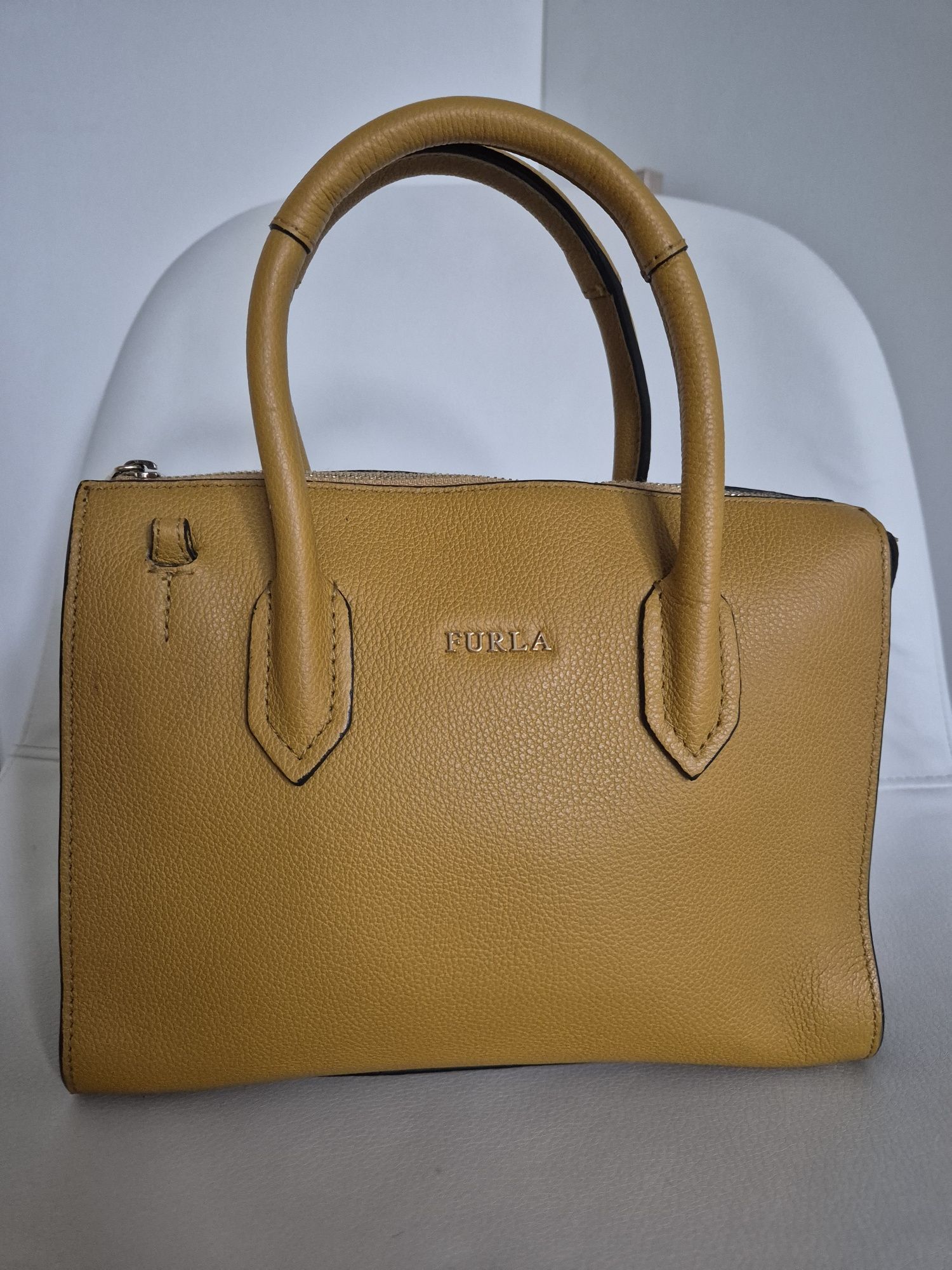 Чанти Furla - Julia, Bella, Mimi, Camilla + Elisabetta Franchi