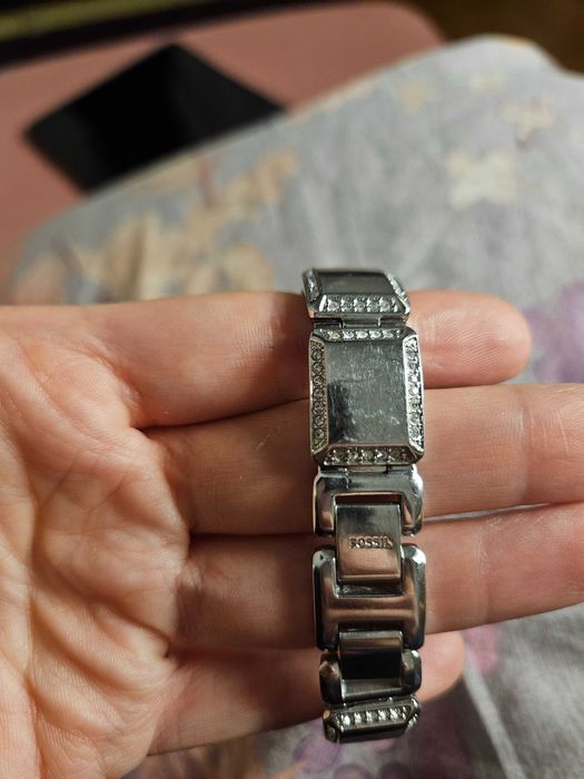 Ceas tip brățară Fossil cu pietre tip swarowski