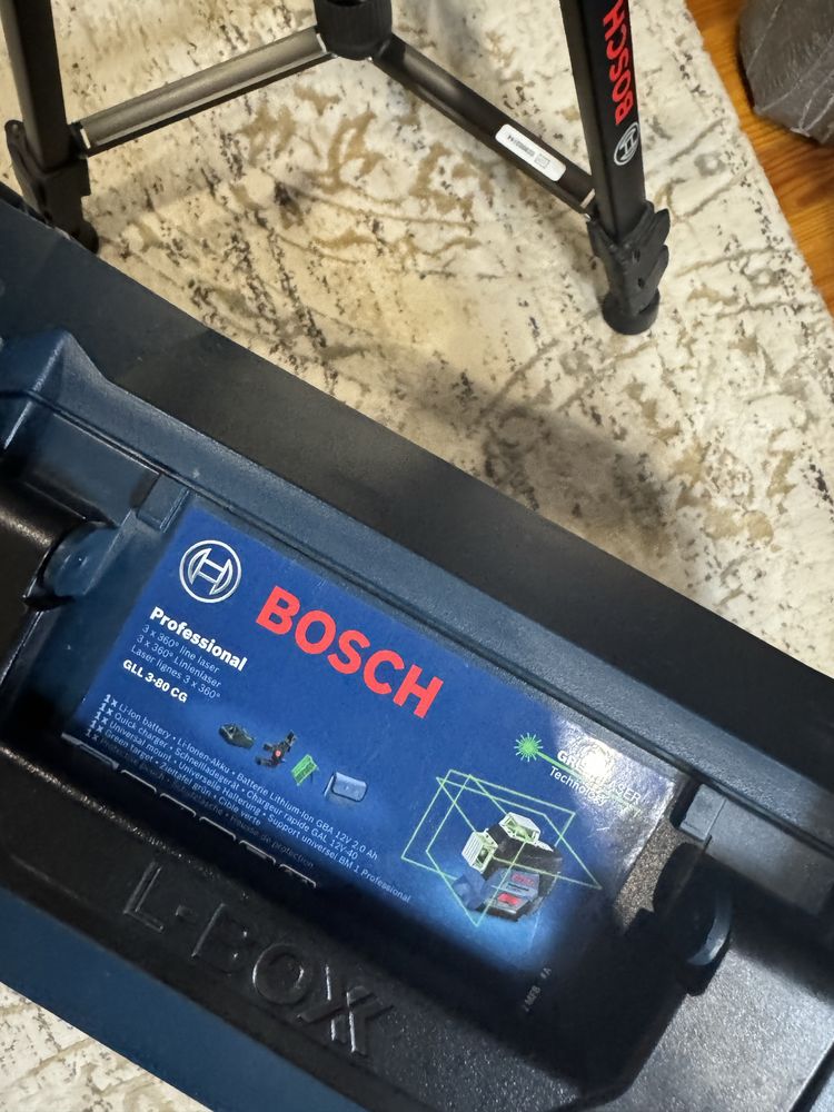 Лазерный уровень Bosch GLL 3-80 CG Professional