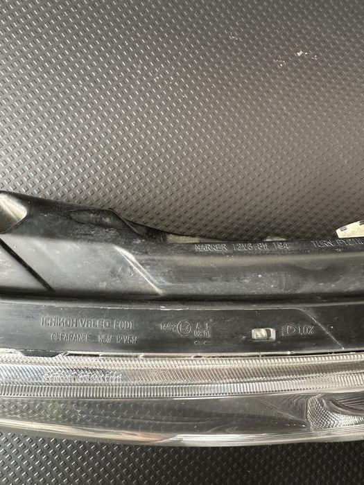 Десен фар за Нисан Джук 10г-15г