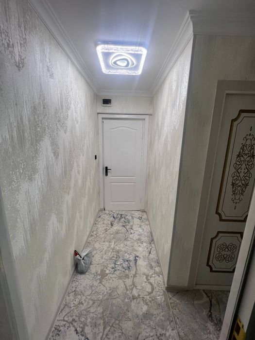 Уй сотилади ,срочно,Кора камиш 1/2да,узимни уйим