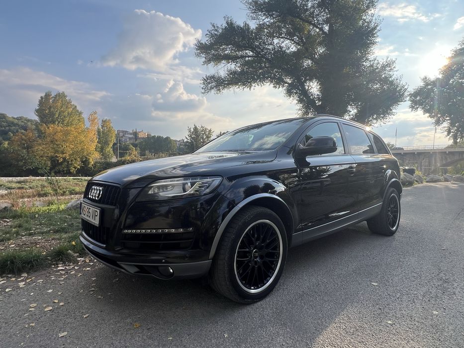 Vand Audi Q7 S-line automata 8+1