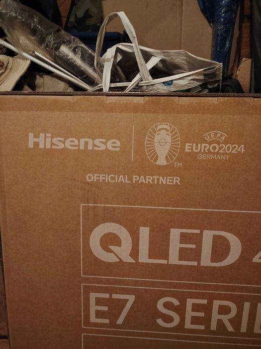 Телевизор Hisense QLED 4K