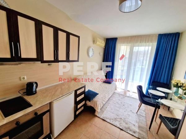 1-стаен в Бургас, област-с.Равда площ 37 цена 55000