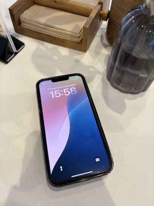 iPhone 13 с коробкой