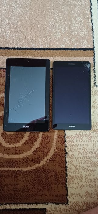 Продаю планшеты.