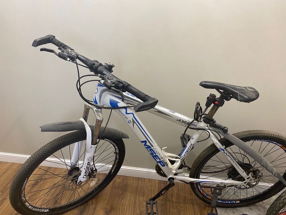 Продаются велики, требуют ремонта