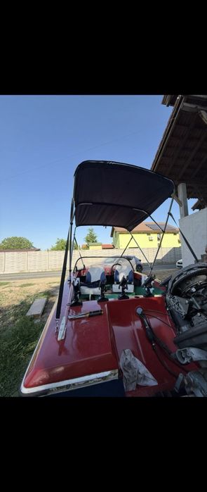 Vand barca cu motor in 20cp in 4 timpi