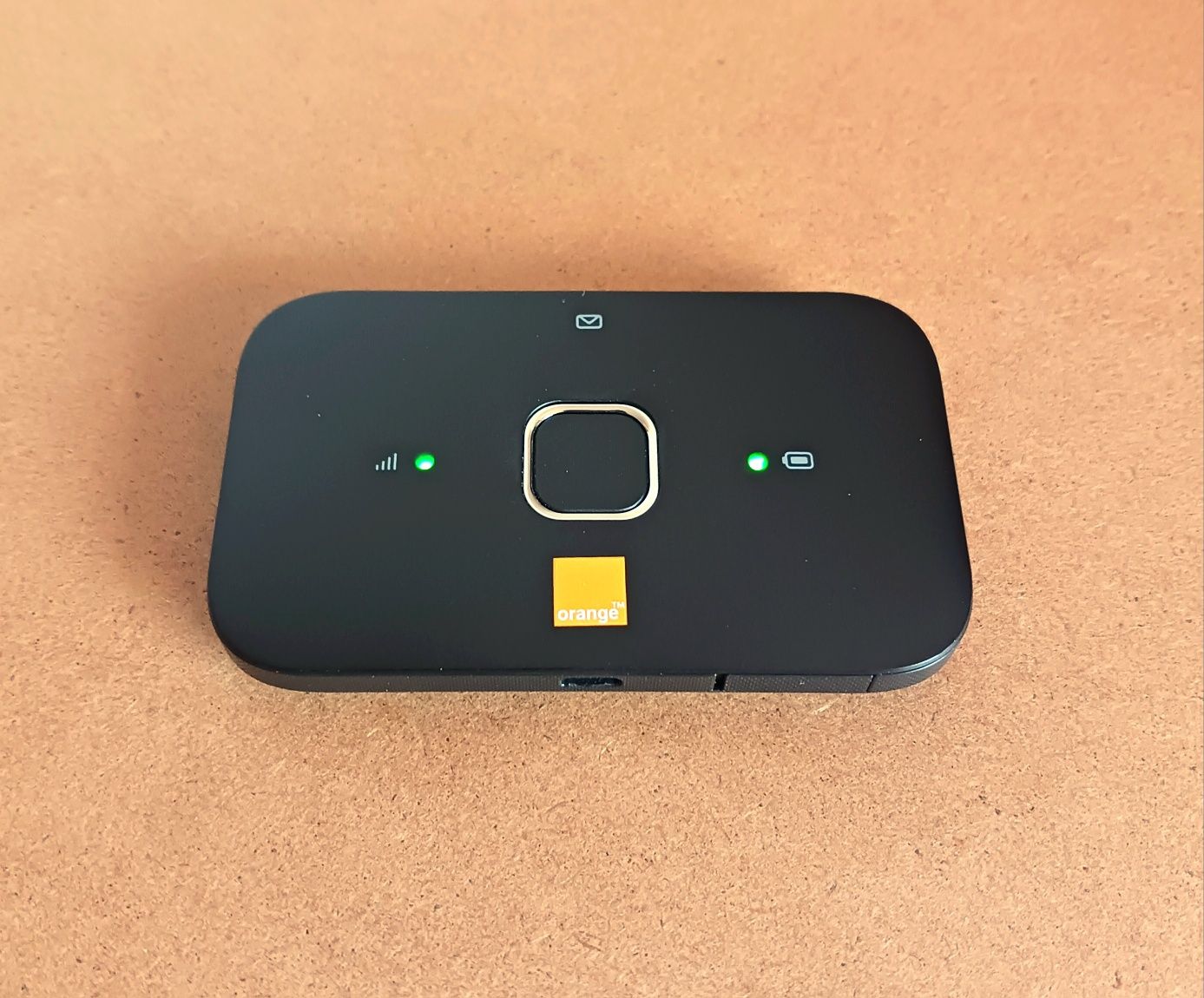 Router 4G Huawei E5573 cu Sim modem Wifi portabil hotspot decodat