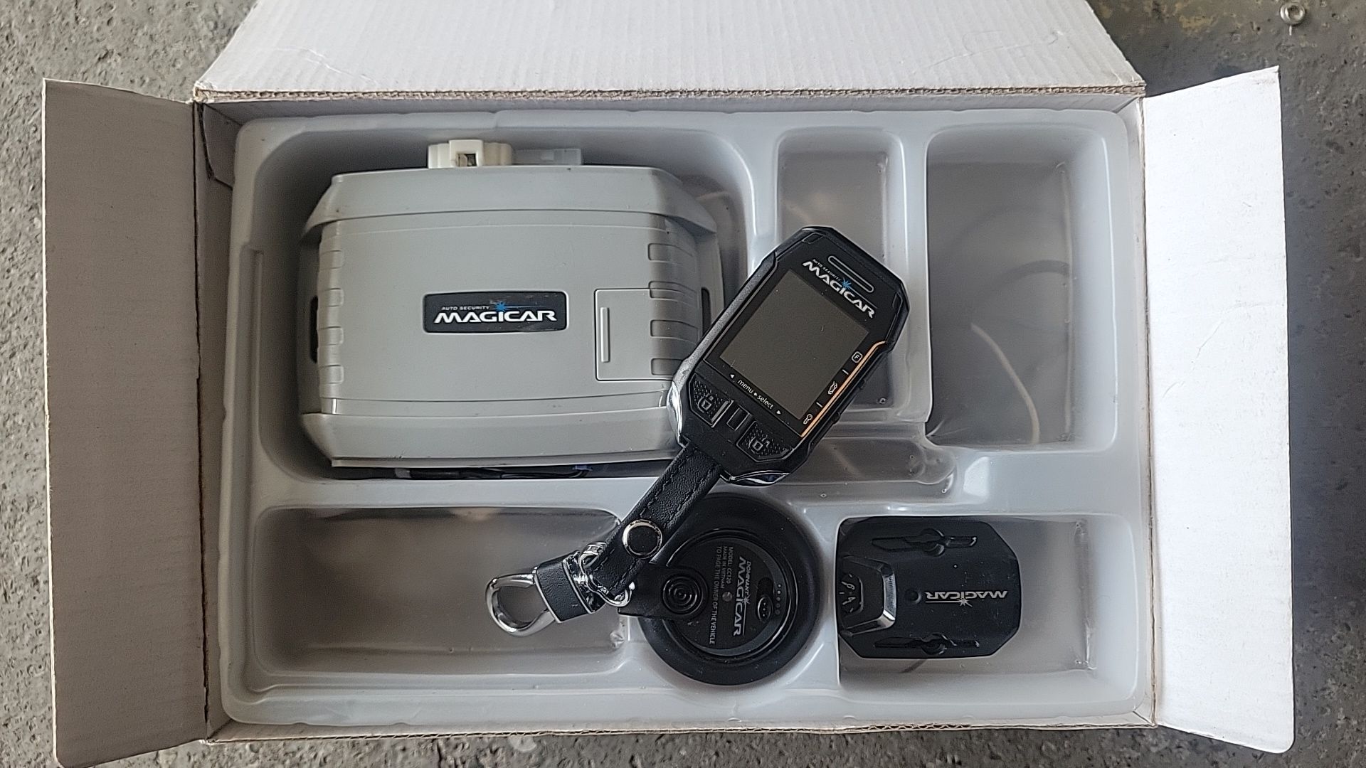 Magicar D908S Dominant