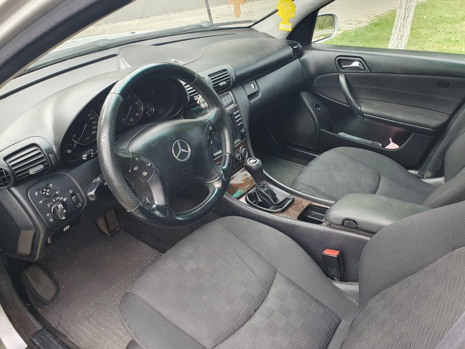 Mercedes c class w 203