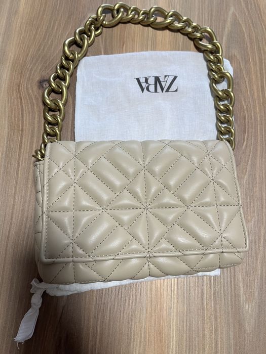 Бежова дамска чанта ZARA