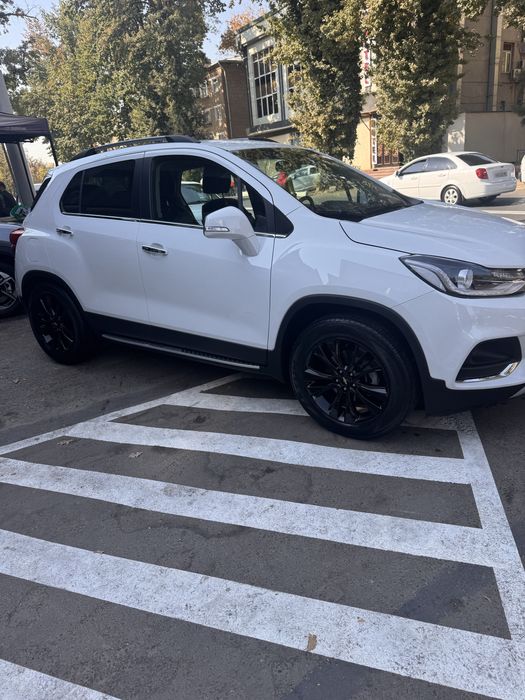 Tracker 1 premier full