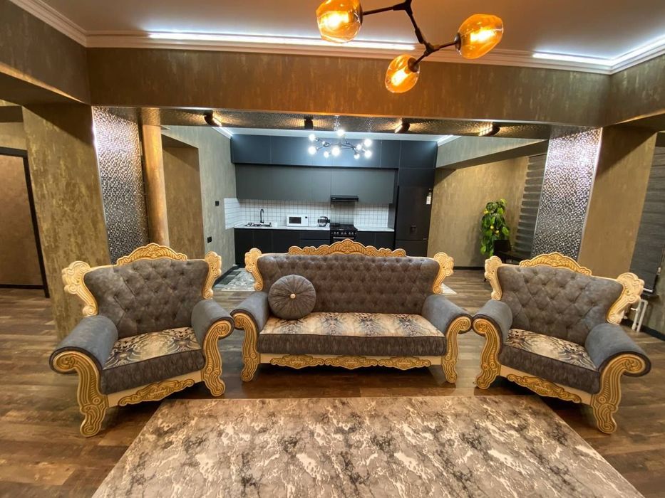 Срочно арена ЦУМ  2Х ком  90м2  евролюкс