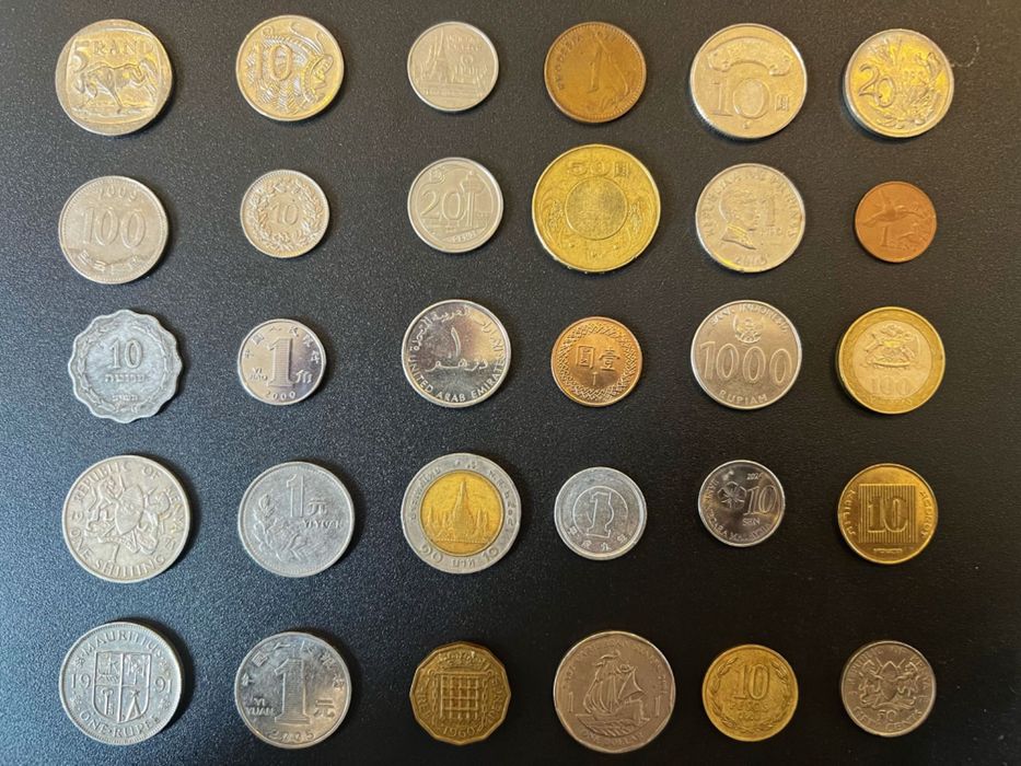 Лот екзотични монети (30 бр)