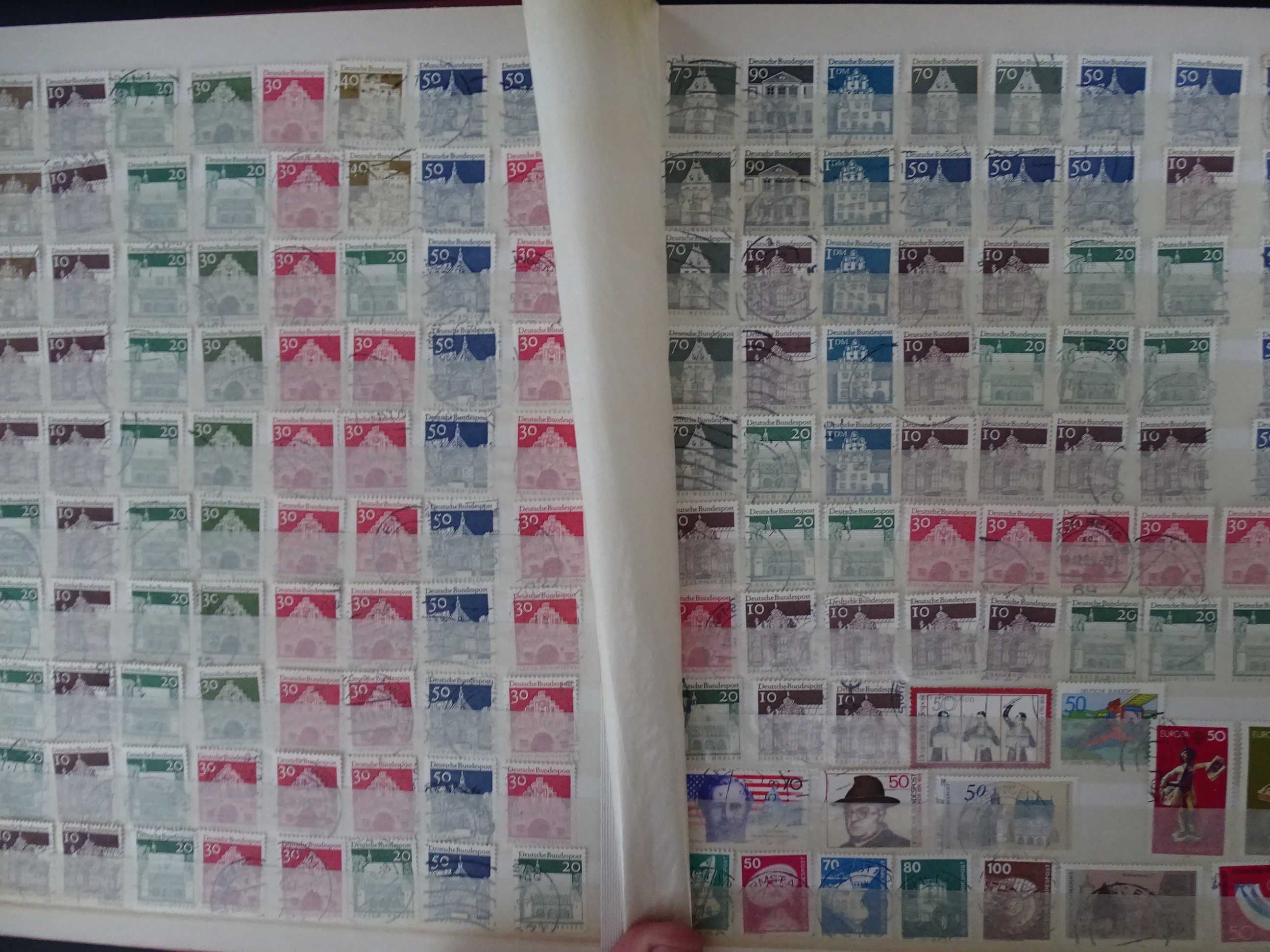 Germania Bund - Clasor cu timbre stampilate 1970-1990 (Lot 330)