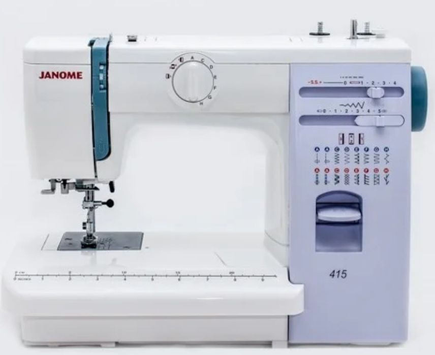 Швейная машина Janome