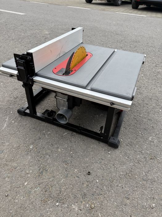 Circular milwaukee 18v baterii fts210