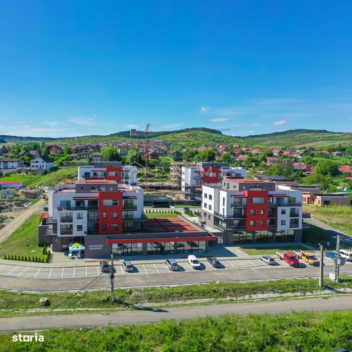 Apartament modern cu 3 camere, bloc nou cu lift și parcare privată