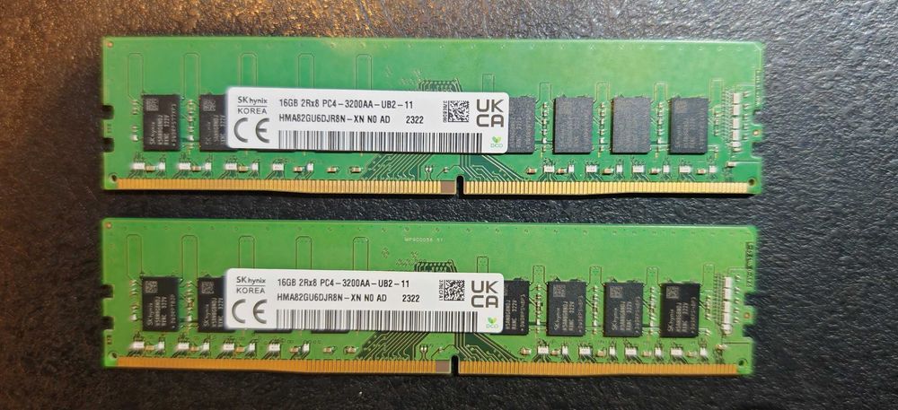 Продавам Маркова Рам Памет Hynix 2x16Gb DDR4 3200Mhz