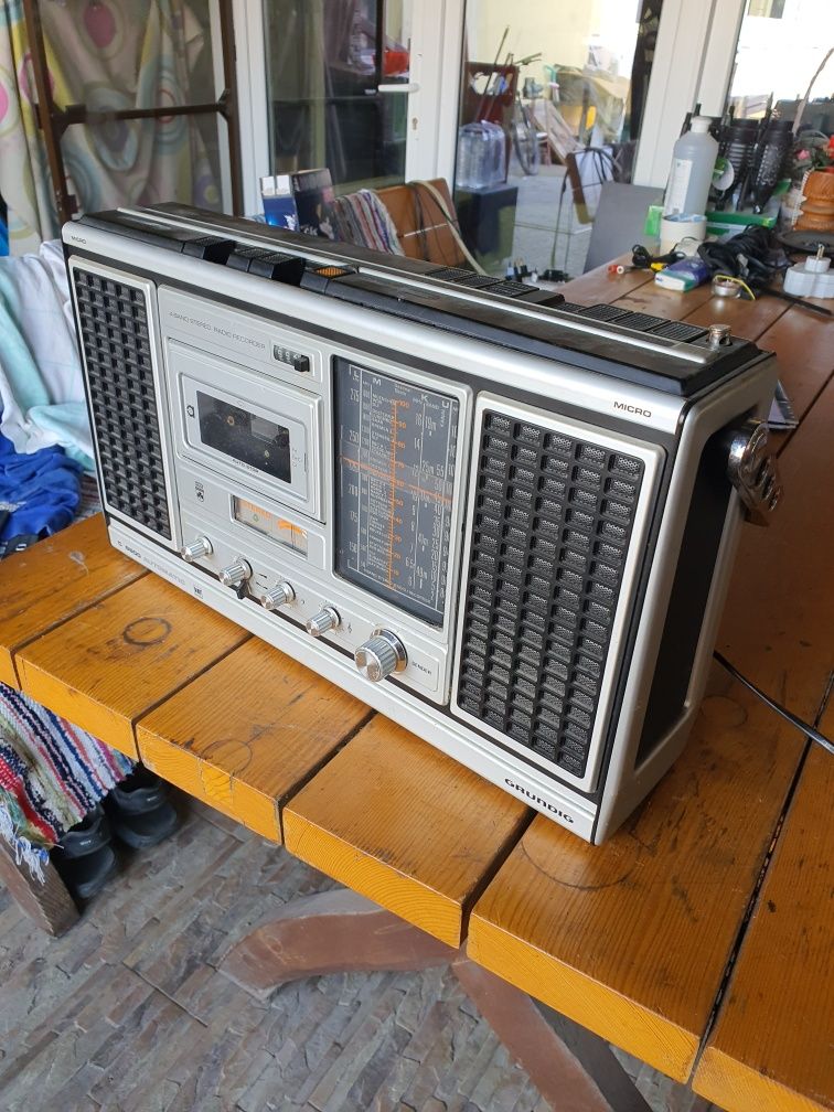 Grundig vintage nerestaurate.