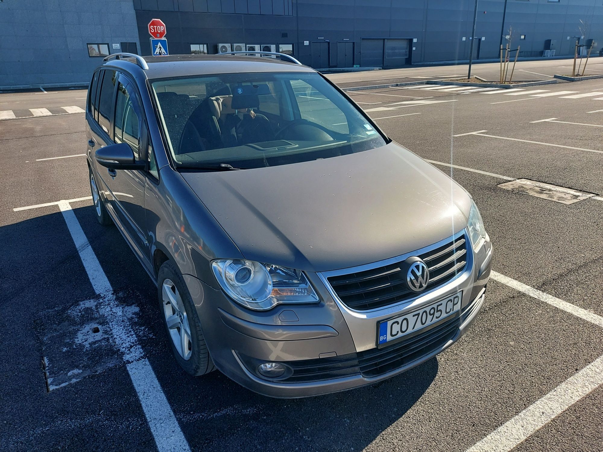 Volkswagen Touran 2.0 TDI face-lift СПЕШНО