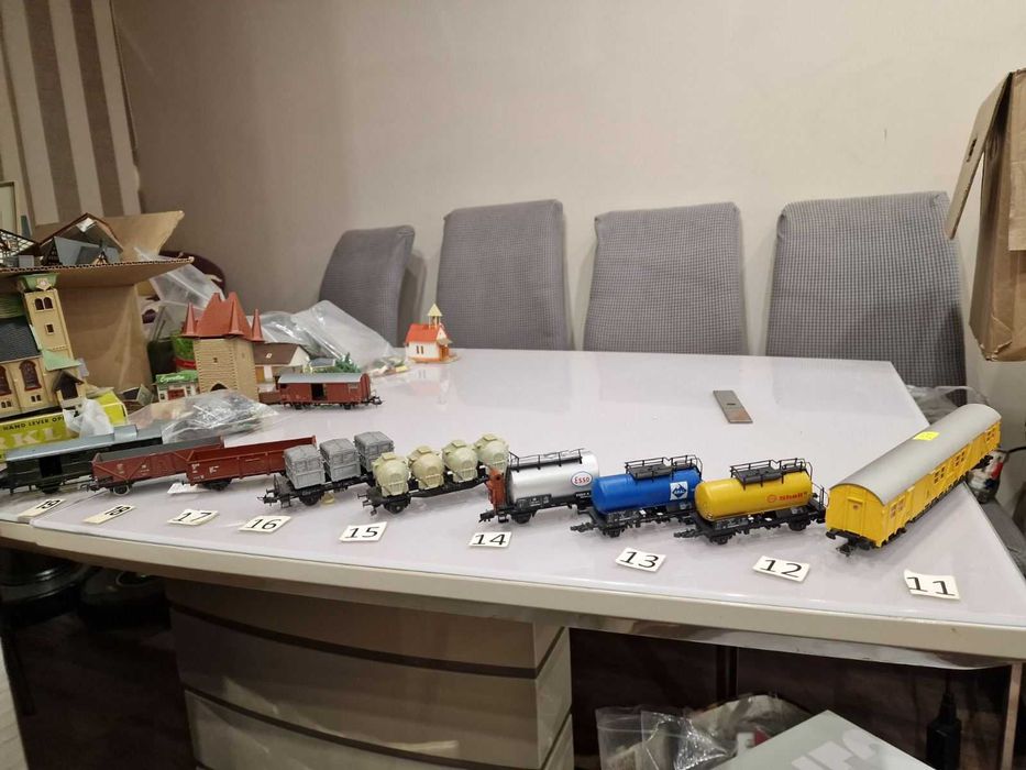 Локомотиви,аналогови, Piko и Пътнически вагони Piko, Fleischmann,Roco