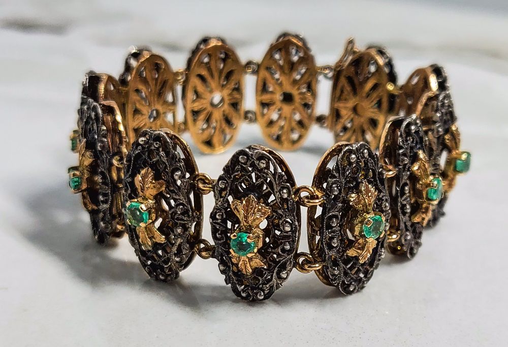 Brățară din aur de 14K cu argint și smaralde naturale – gramaj 25,44 g