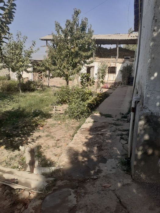 Бостанлыкский район 13 соток 4 комнаты