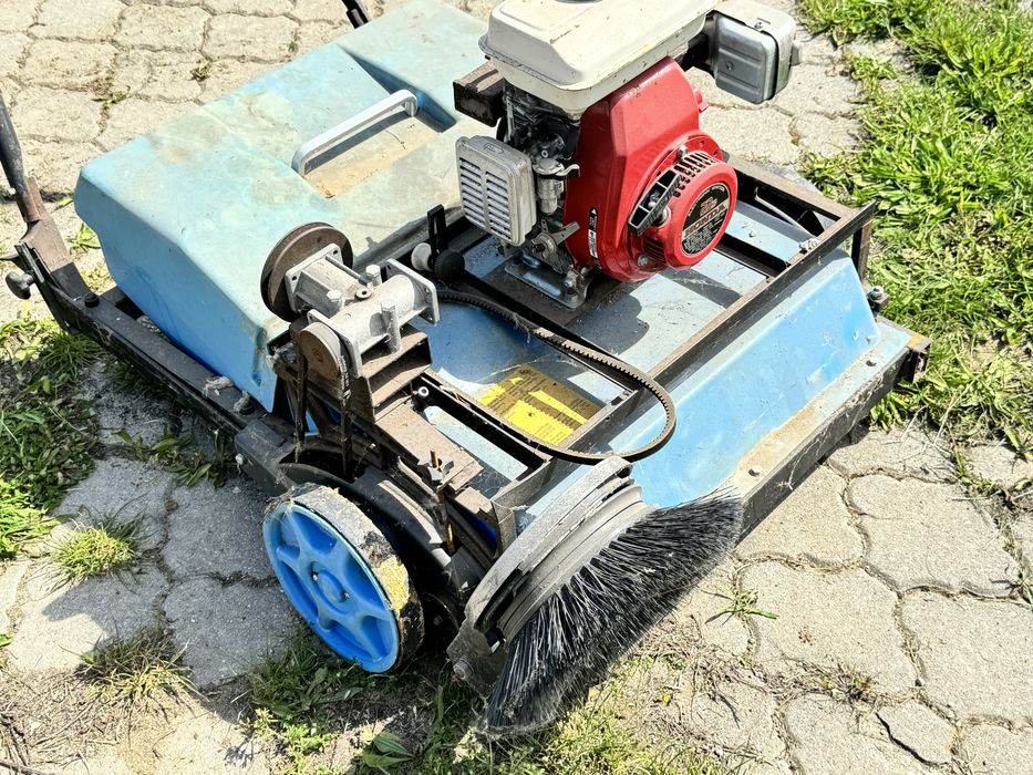 Vand maturatoare cu motor termic