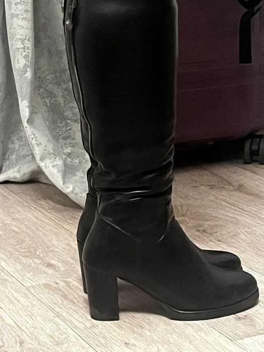 Продам сапоги женские зимние размер 40 ,новые