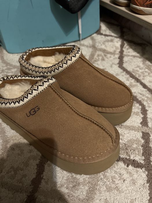 Продам за символическую цену ни разу не одеванные не подошли по размер