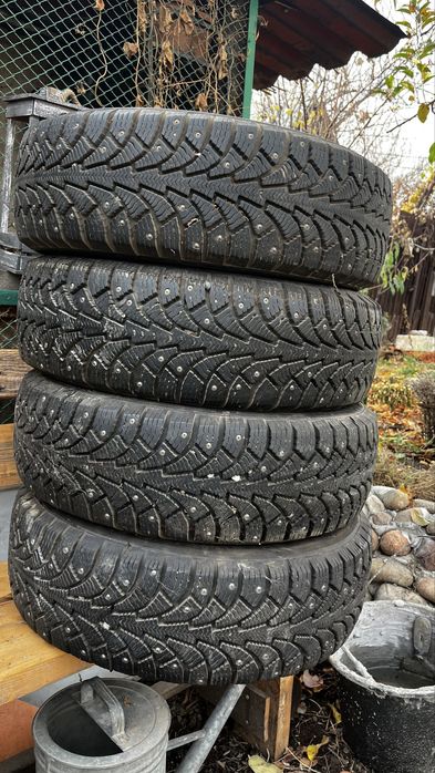 Зимняя шипованная резина