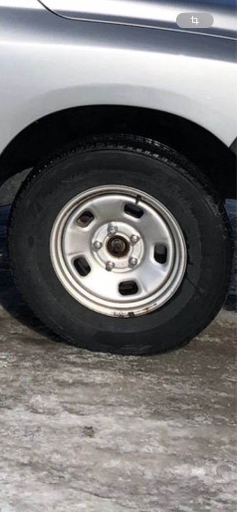 Продам диски R18 с резиной