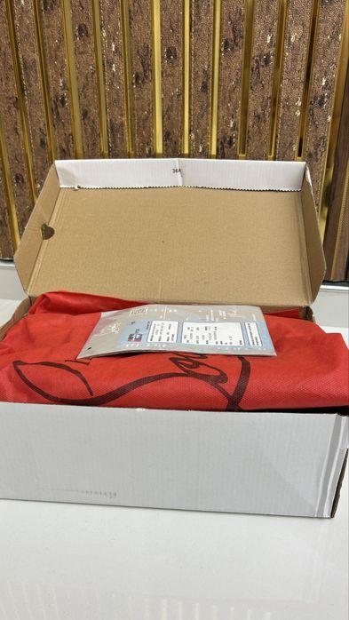 Christian loubotin 41