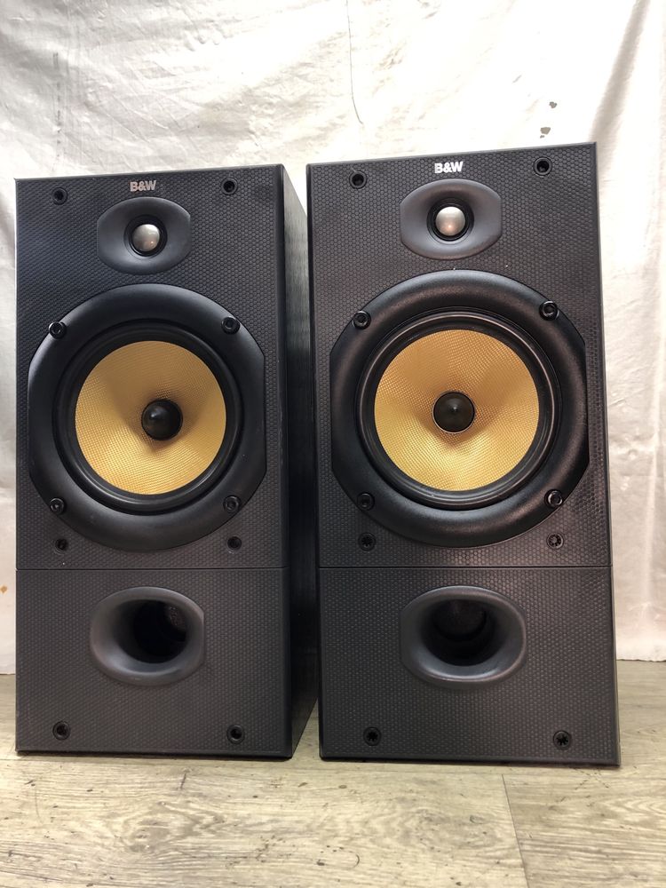 Bowers & Wilkins DM 602 S2