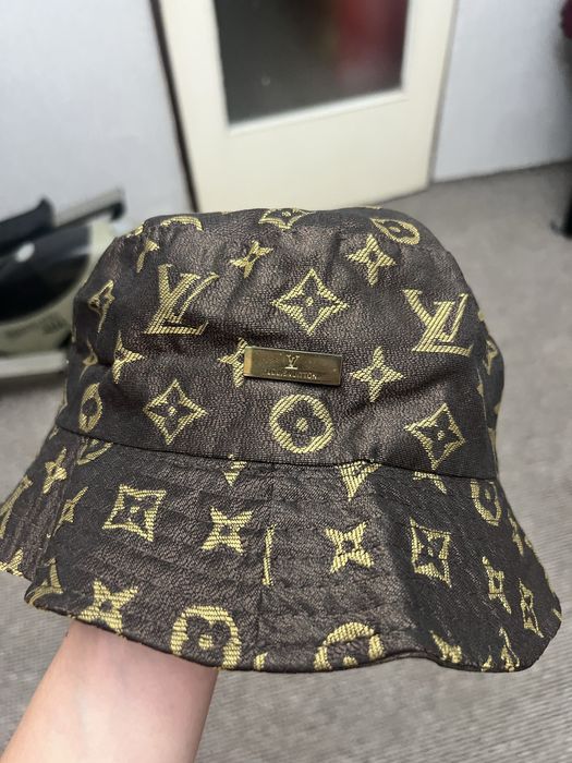 Шапка Louis Vuitton
