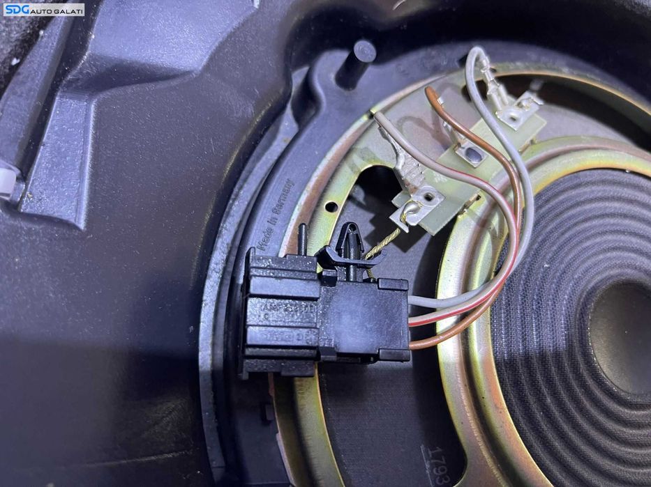 Boxa Difuzor Subwoofer Bose Mercedes W203 Clasa C Class 2001 - 2007 Cod A2038202102