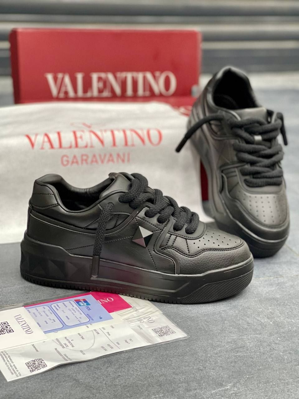 Мъжки маратонки висок клас 40-44 Valentino